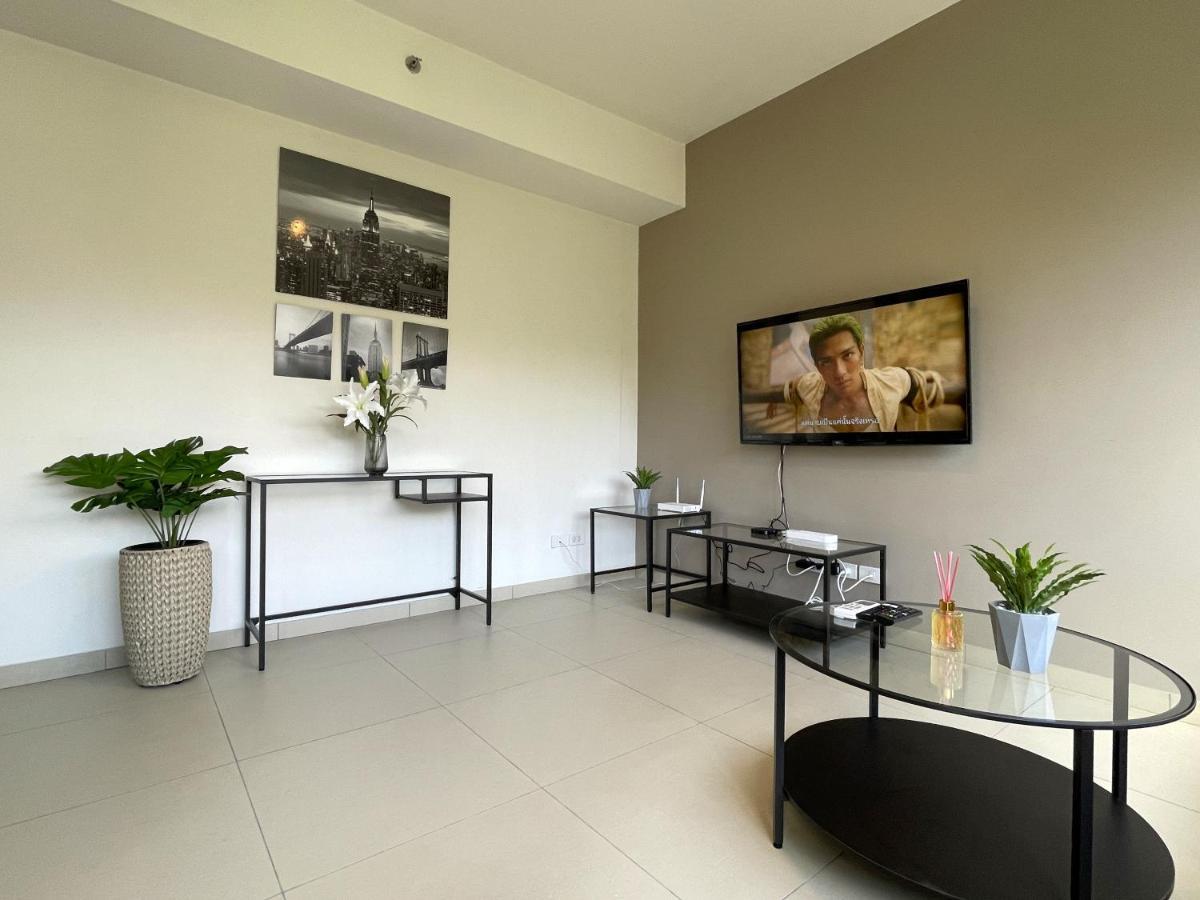 Unixx Oasis : Grandeur 2Br Suite Pattaya Exteriör bild